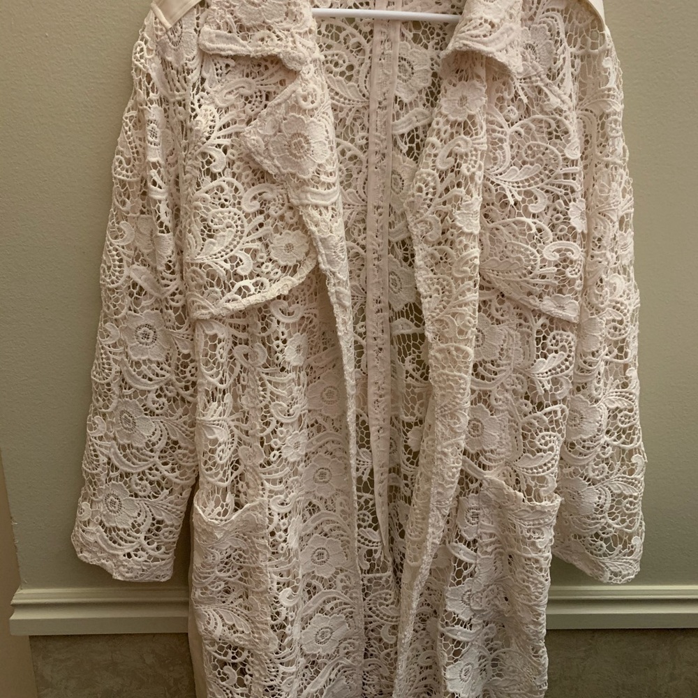 Chico’s lace jacket with belt